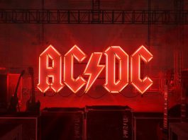 disco-disponible-acdc-power-up