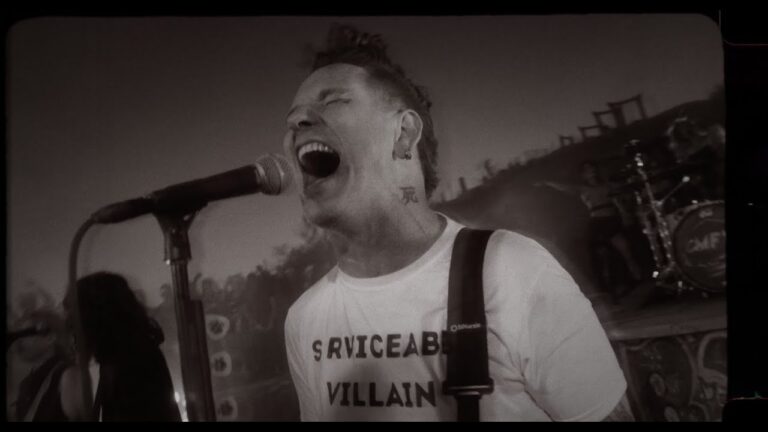 COREY TAYLOR lanza nuevo vídeo «WE ARE THE REST»