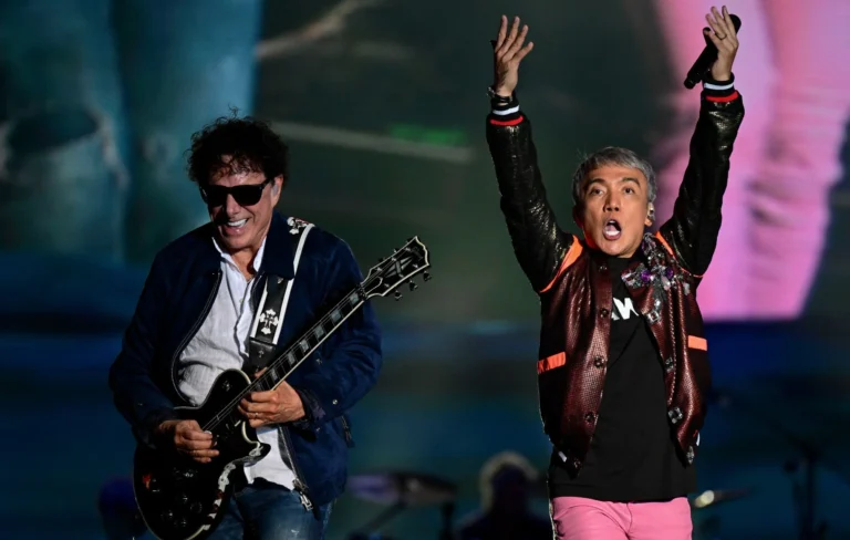 ¿Qué está pasando con Journey y Arnel Pineda?