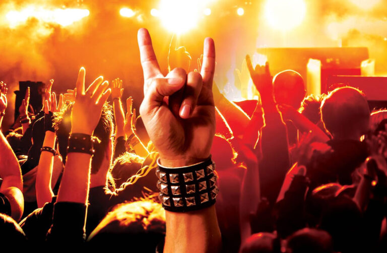El verdadero origen de los Cuernos del Heavy Metal