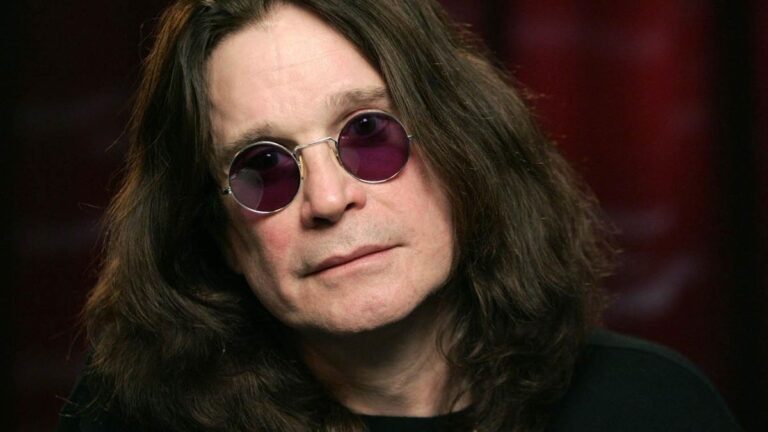 OZZY pasará una última vez por el quirófano