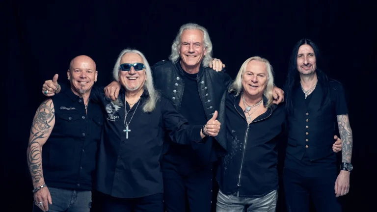 URIAH HEEP anuncia gira de despedida mundial: “Magician’s Farewell”