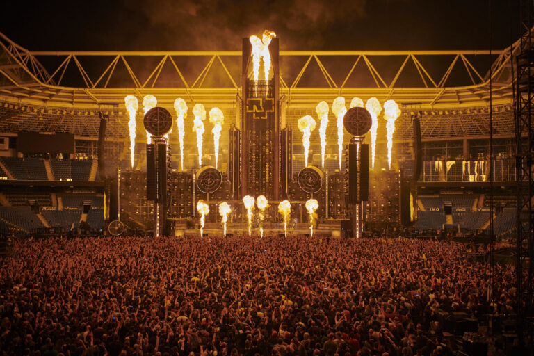 RAMMSTEIN Comparte el Documental “World Stadium Tour 2019-2024”