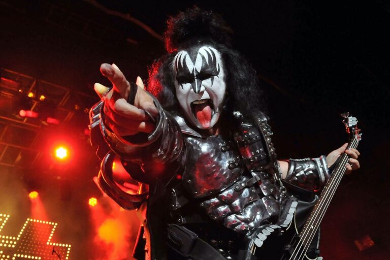 KISS Regresa a los escenarios este 2025