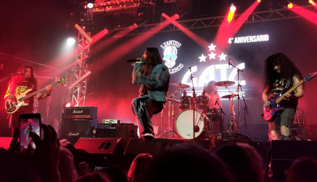Crónica y Fotos de GATC, Girish and the Chronicles en Barcelona (19-04-2025)