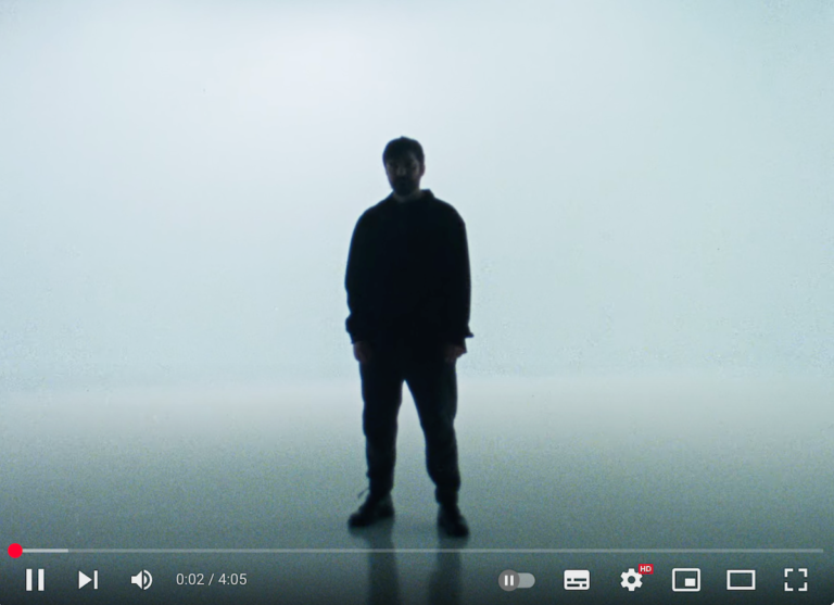 Denis Granan regresa con su nuevo single ‘Surrender’