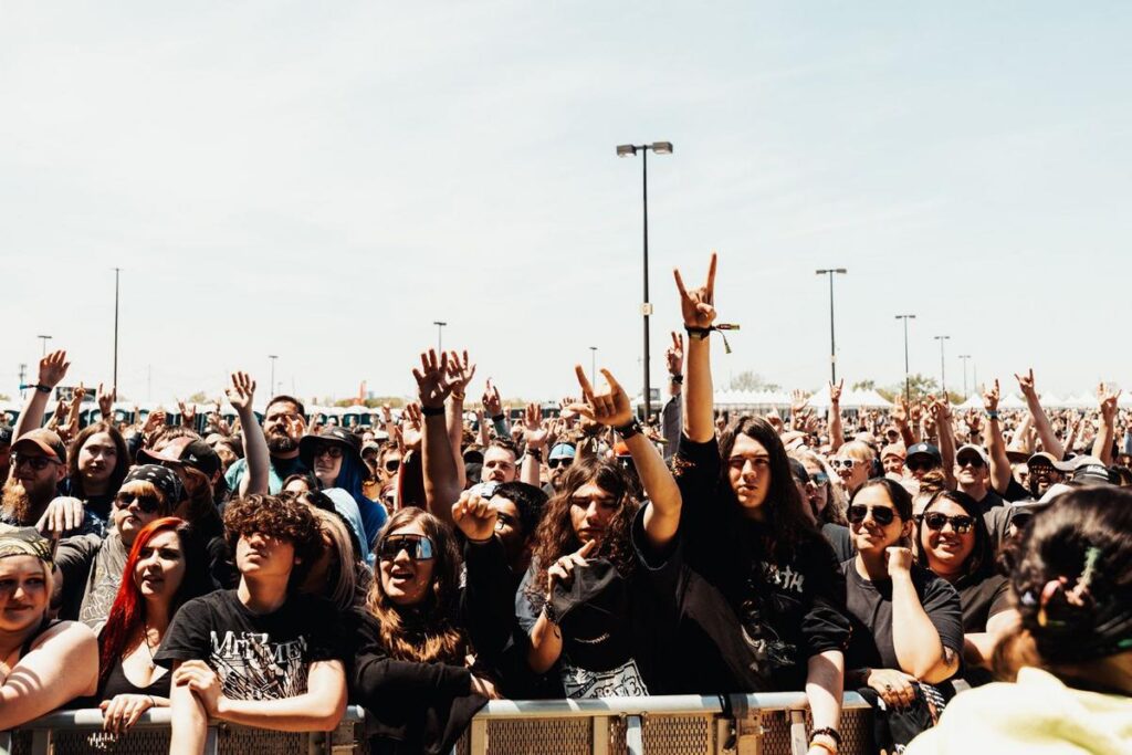 el_lado_b_de_las_giras_five_finger_death_punch_y_el_podcast_