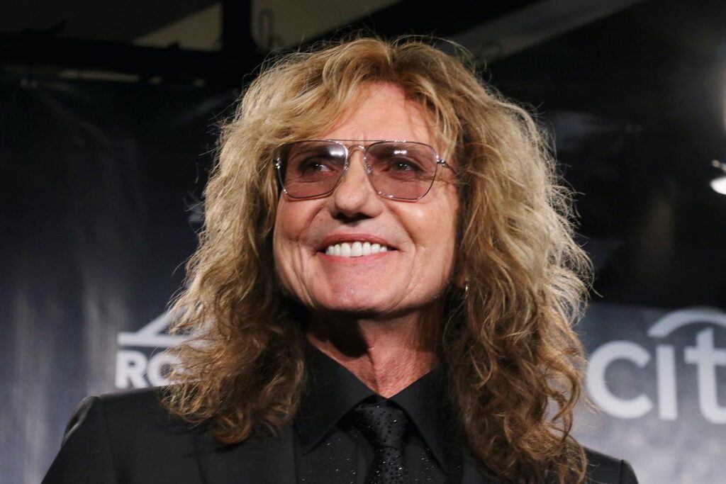david_coverdale_se_retira_de_las_redes_sociales