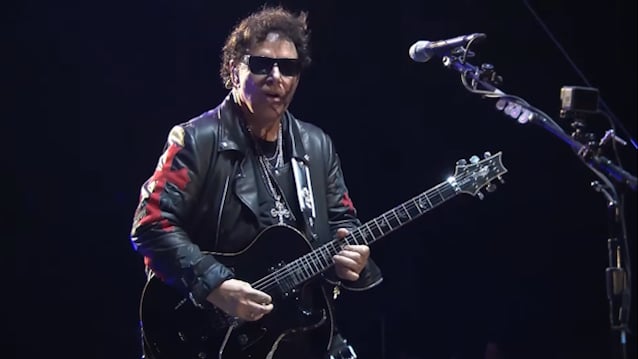 Journey en ‘The Voice’: Adelanto de la gira ‘Final Frontier’