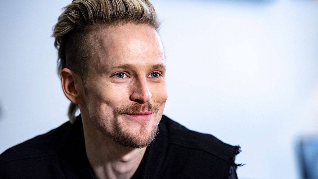 Erik Grönwall lanza álbum tras SKID ROW, H.E.A.T y su gira con Michale Schenker