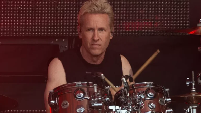 Josh Freese sobre su salida de Foo Fighters