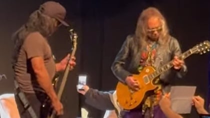 Kirk Hammett y Robert Trujillo de Metallica: Jam inesperada en Frankfurt