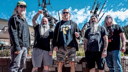 DOWN anuncia gira con HELMET y SPIRIT IN THE ROOM