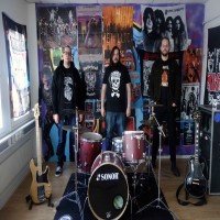El regreso poderoso de 10,000 Years con 'Esox Lucifer'