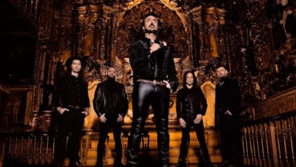 El Retorno Góthico de MOONSPELL con 'Far From God'
