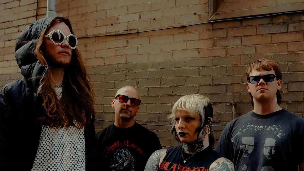 No Cure lanza impactante videoclip con Jayway de Bayway