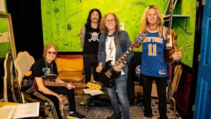The Dead Daisies y Glenn Hughes: Concierto Reunión en California