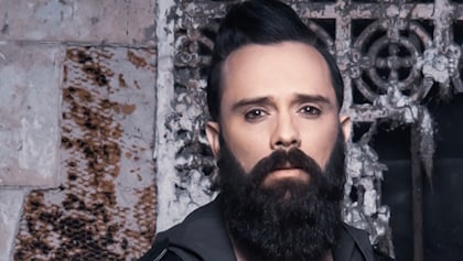 John Cooper de Skillet: Superación y Verdades en 'Scream'