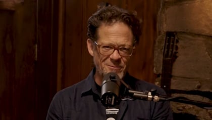 Jason Newsted afronta el cáncer de garganta y vuelve a la carretera