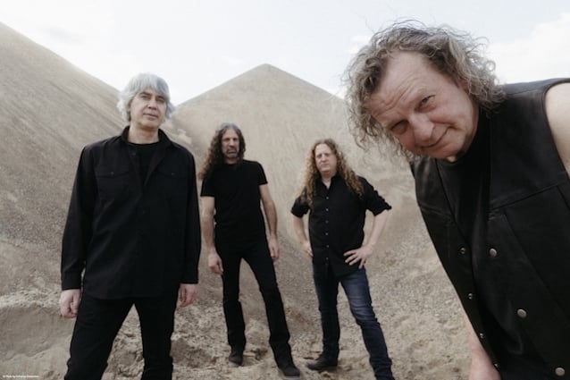 VOIVOD colabora con orquesta en álbum distópico