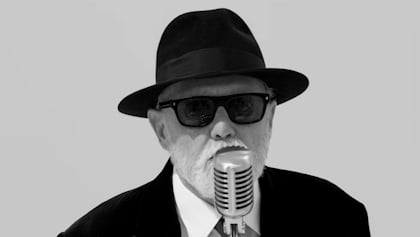 Roger Taylor sorprende con 'I See You Now'