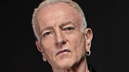 Phil Collen revela el papel crucial de Mutt Lange en el éxito de Def Leppard