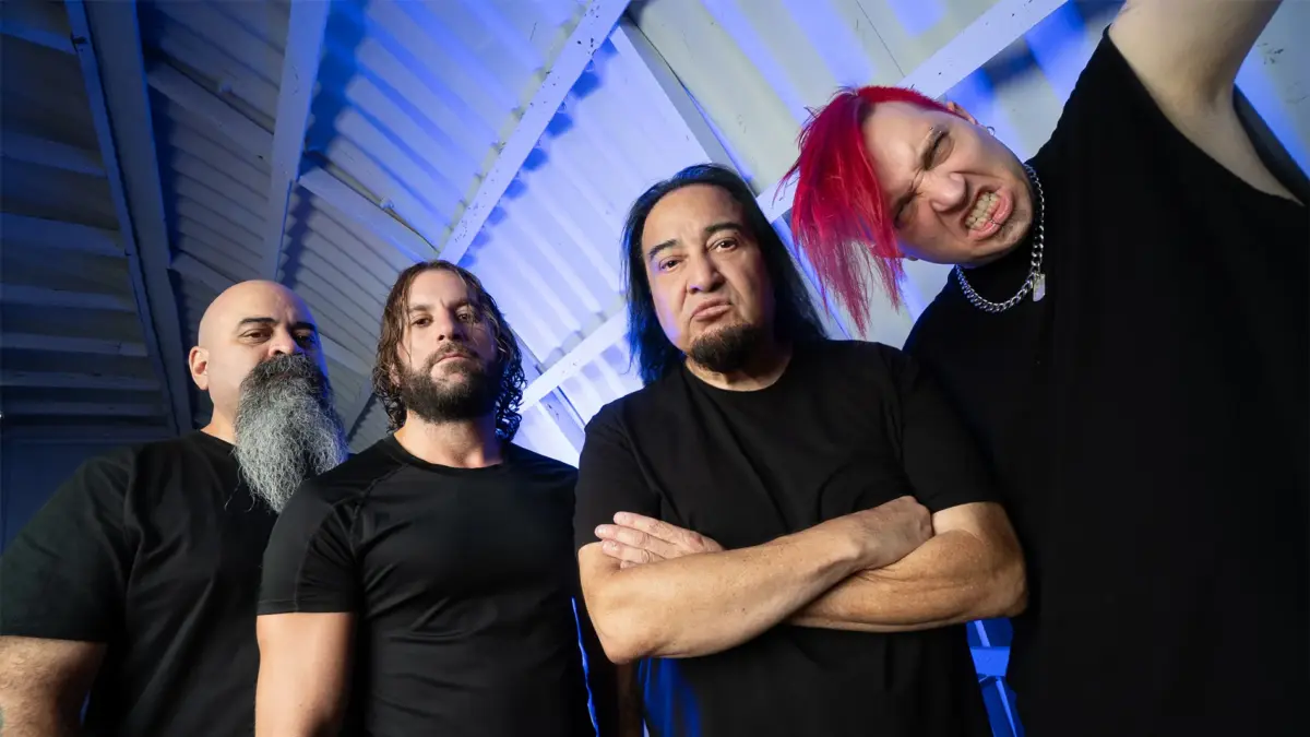 Fear Factory: El Renacer de la Máquina con 'Roboticist'