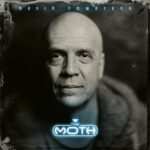 Portada de The Moth de Devin Townsend