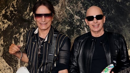 Joe Satriani y Steve Vai: 'The Sea Of Emotion' ve la luz