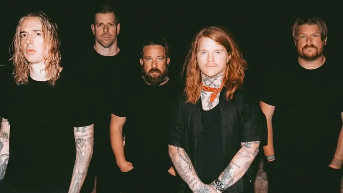 Underoath Revive el Espíritu del Vans Warped Tour