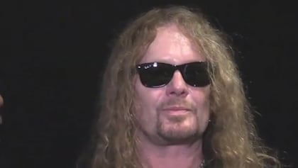 El legado musical de John Sykes continúa con 'One Way'
