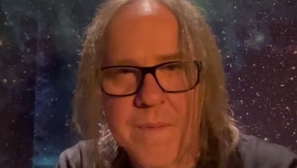 Burton C. Bell y la Transformación Sonora de 'Obsolete'