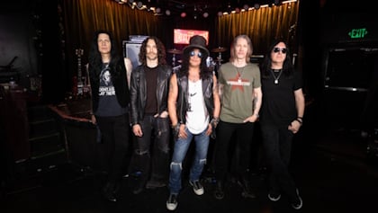 Slash y Myles Kennedy vuelven con 'Flying Blind'