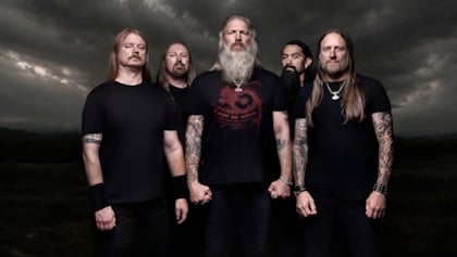 La Lenta Ascensión de Amon Amarth: Perseverancia Vikinga