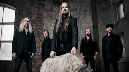 INSOMNIUM y el lamento de los caídos en 'The Hour Grows Late'