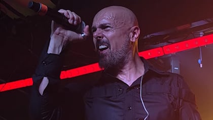 Roy Khan: Redefinición y Evolución Vocal