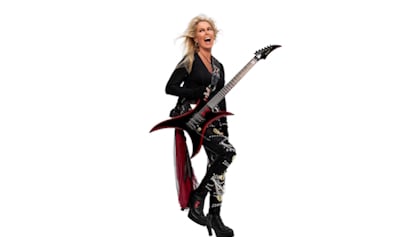 Lita Ford firma con Frontiers Music Srl y lanza nuevo single